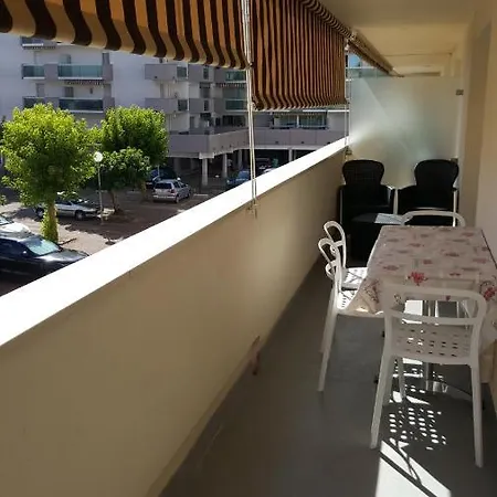 Les Huniers Appt 1er Etage *