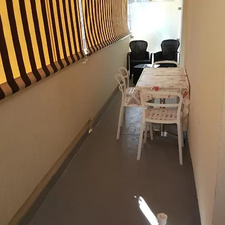 Les Huniers Appt 1er Etage *