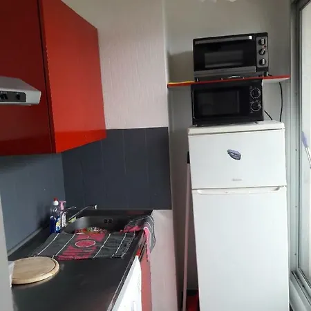 Les Huniers Appt 1er étage Appartamento *