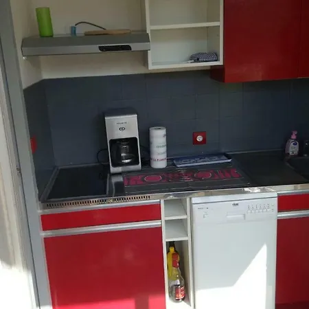 Apartment Les Huniers Appt 1er Etage *